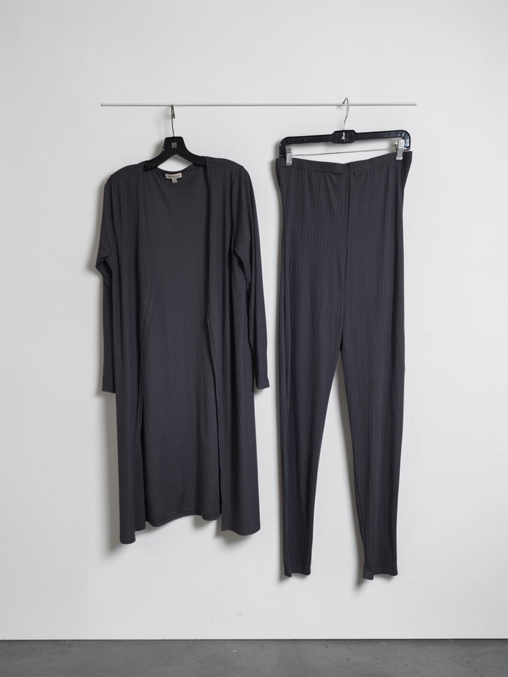 Women’s Ribbed Jacket and Pants Set - Charcoal Gray - Picture 3 of 8
